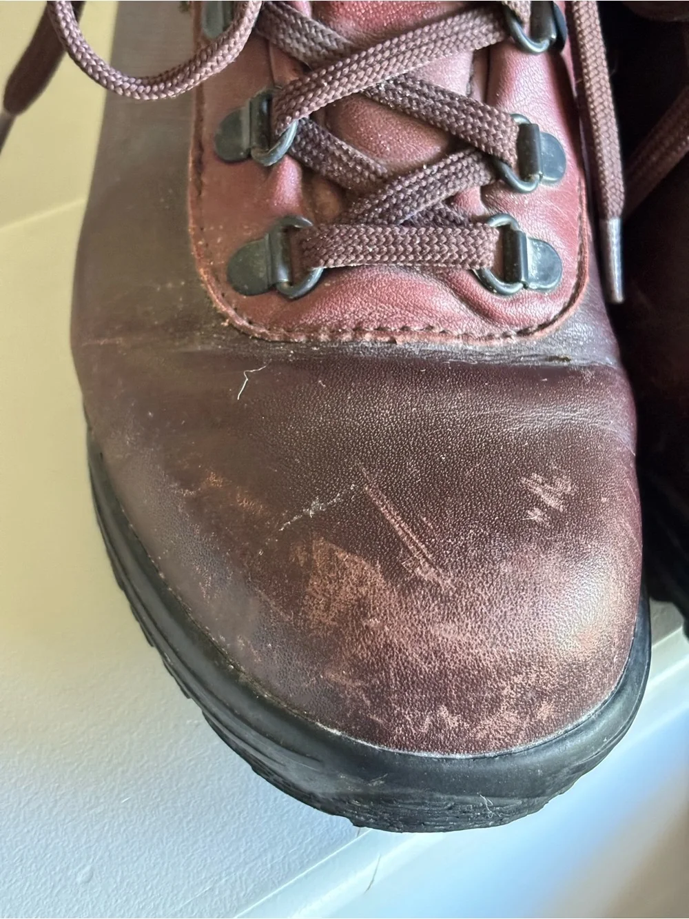Womens VASQUE Sundowner GTX Leather Waterproof Hiking Boots / Size 9.5 Medium